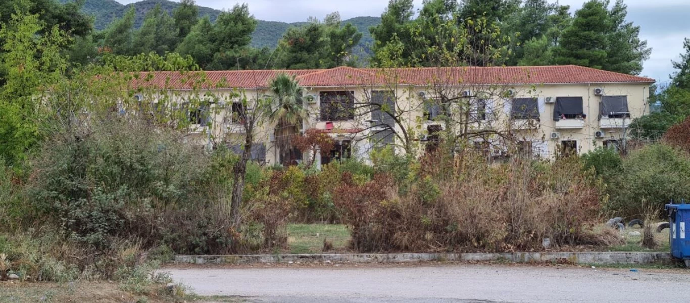 Κοντά στο lockdown η δομή φιλοξενίας αλλοδαπών στις Θερμοπύλες